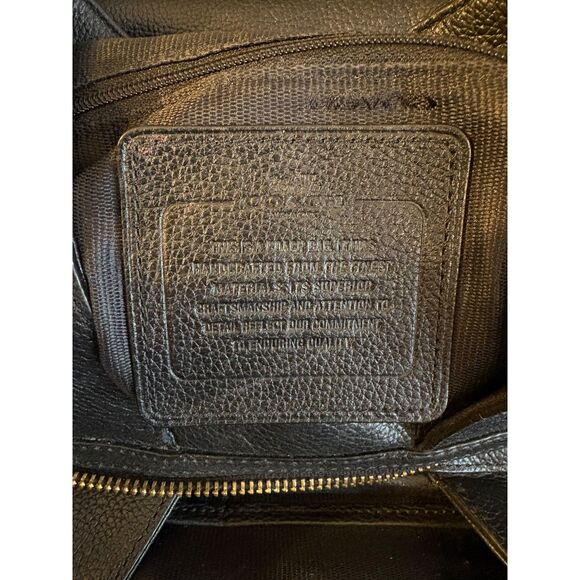 Coach Edie Shoulder Bag Black Leather w/ dust bag & care card - Picture 10 of 15